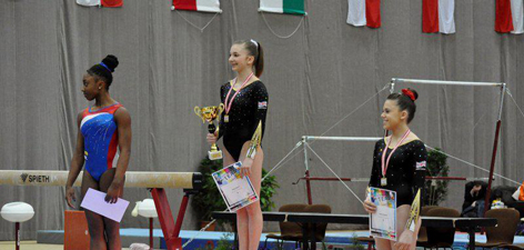 Kelly Simm takes gold in Austria